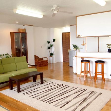 Rental Villa Luana Waioli Tomigusuku Exterior foto