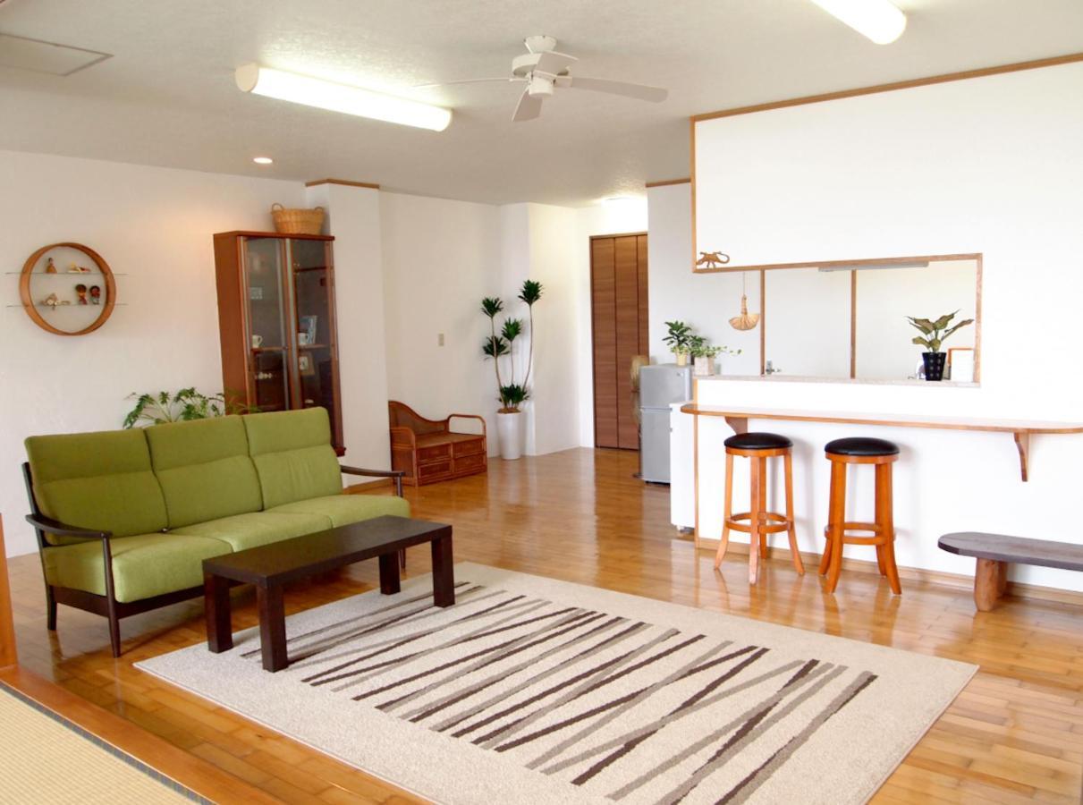 Rental Villa Luana Waioli Tomigusuku Exterior foto